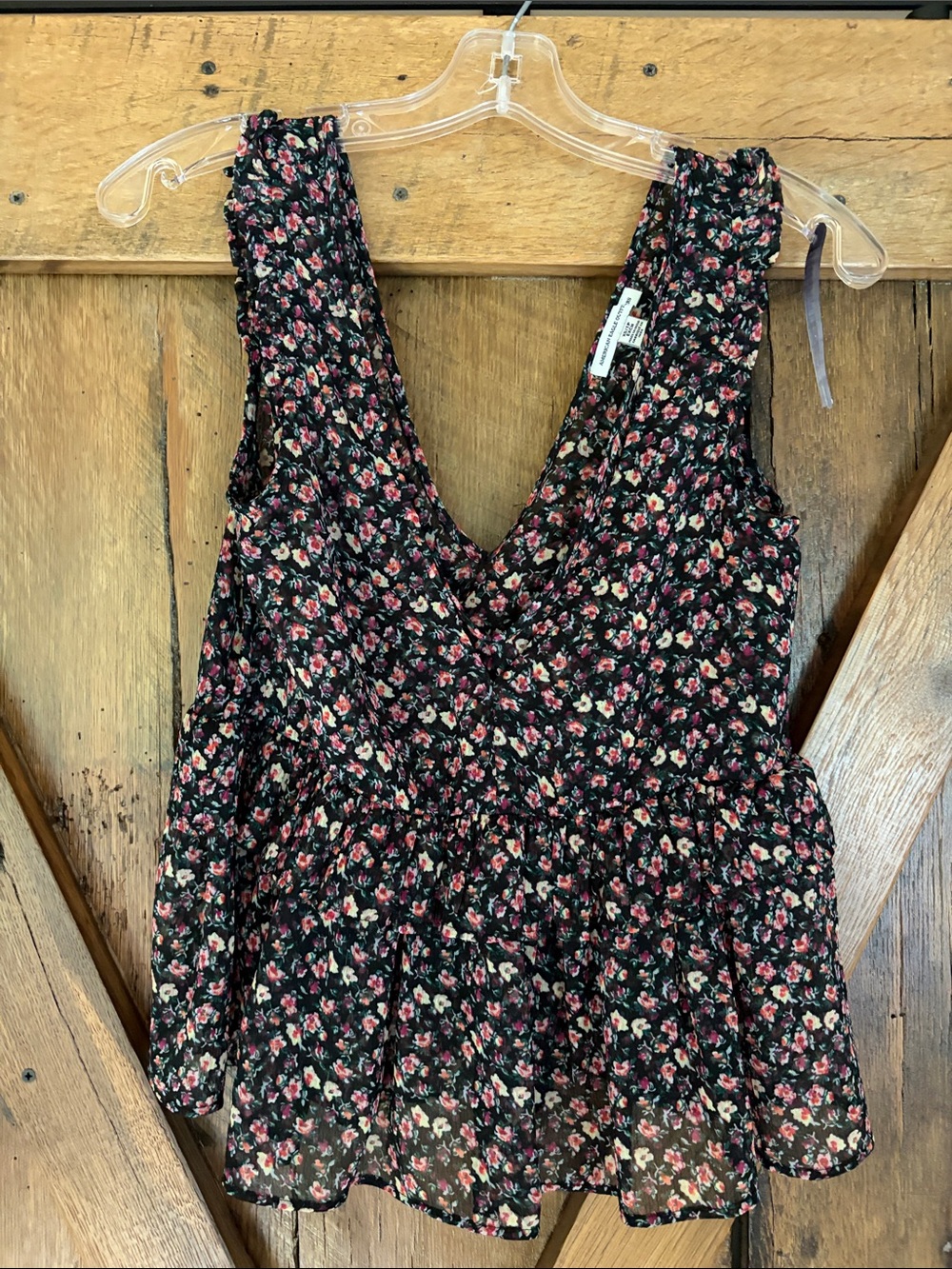 American Eagle Blouse XS Black Floral Sleeveless Sheer Ruffled V-Neck